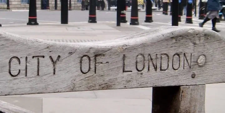 London on a Fujifilm FinePix Z35: Sample Photos